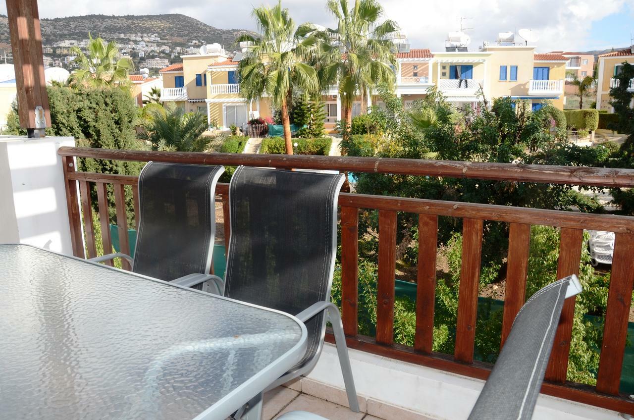Top Floor, 2 Bedroom Apartment Vanessa D204, Free Wifi, Village View بييا الغرفة الصورة